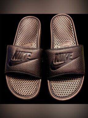 Nike Men’s Metallic Black Sandals - Size 13